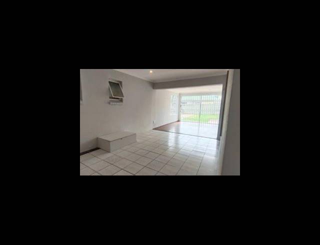 5 BEDROOM HOUSE FOR SALE IN BRENTHURST